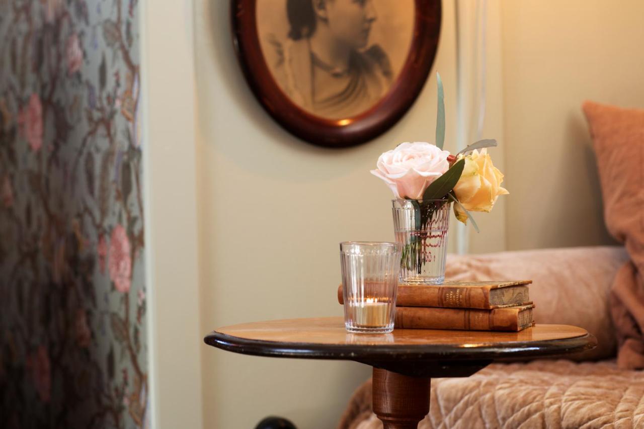 Strandvillan Hotell Och Bed & Breakfast Лисечіль Екстер'єр фото