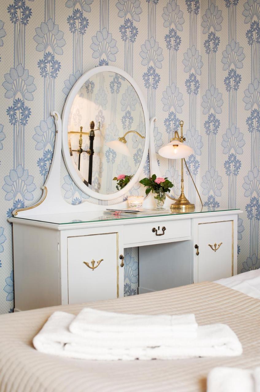Strandvillan Hotell Och Bed & Breakfast Лисечіль Екстер'єр фото