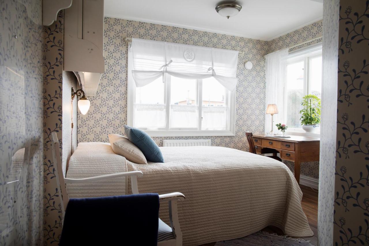 Strandvillan Hotell Och Bed & Breakfast Лисечіль Екстер'єр фото