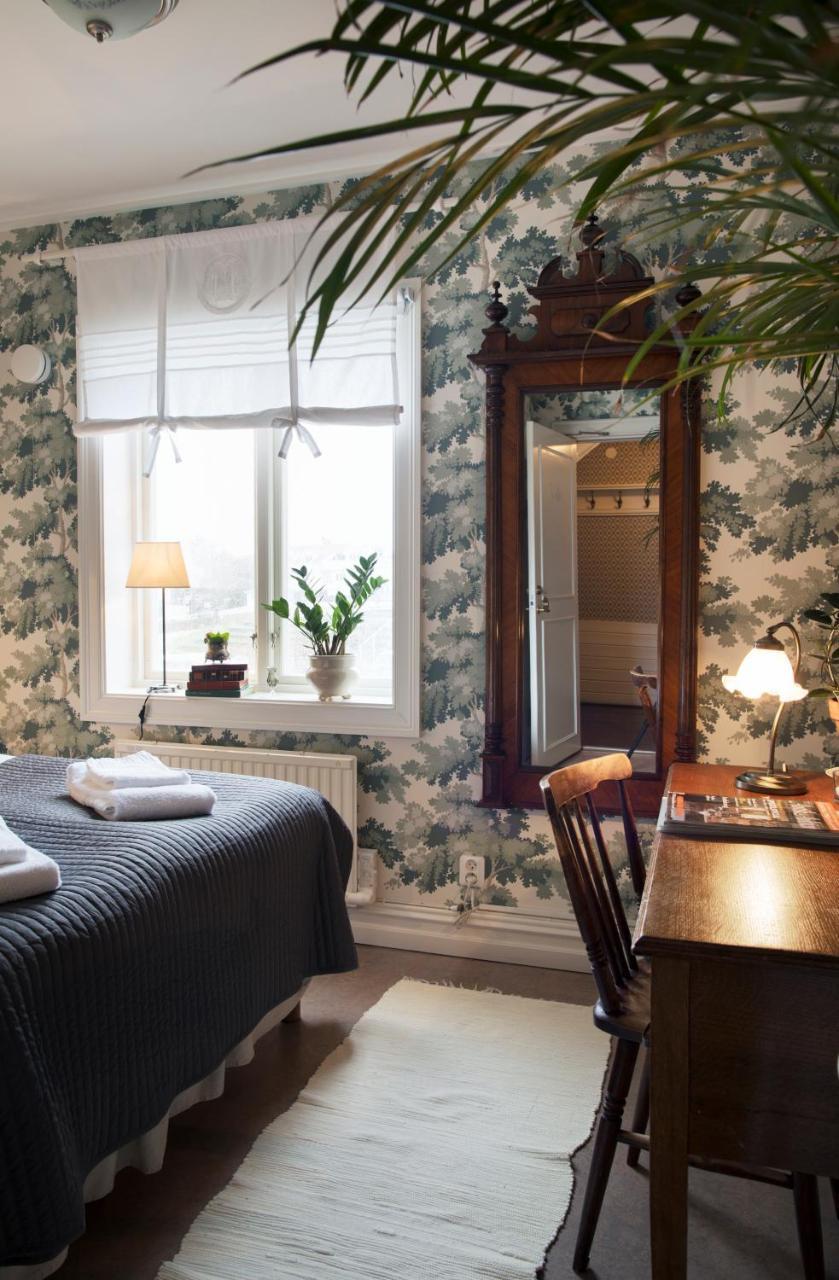 Strandvillan Hotell Och Bed & Breakfast Лисечіль Екстер'єр фото
